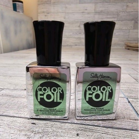 Lot of 2 Brand New Sally Hansen Color Foil Nail Makeup 150 Cutting Hedge (Green) - Picture 3 of 7